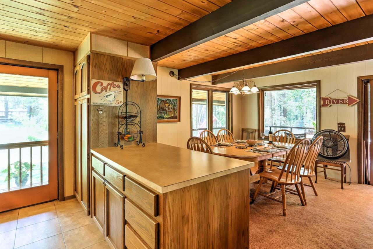 Riverside Winthrop Chalet With Hot Tub And 2 Decks! Luaran gambar